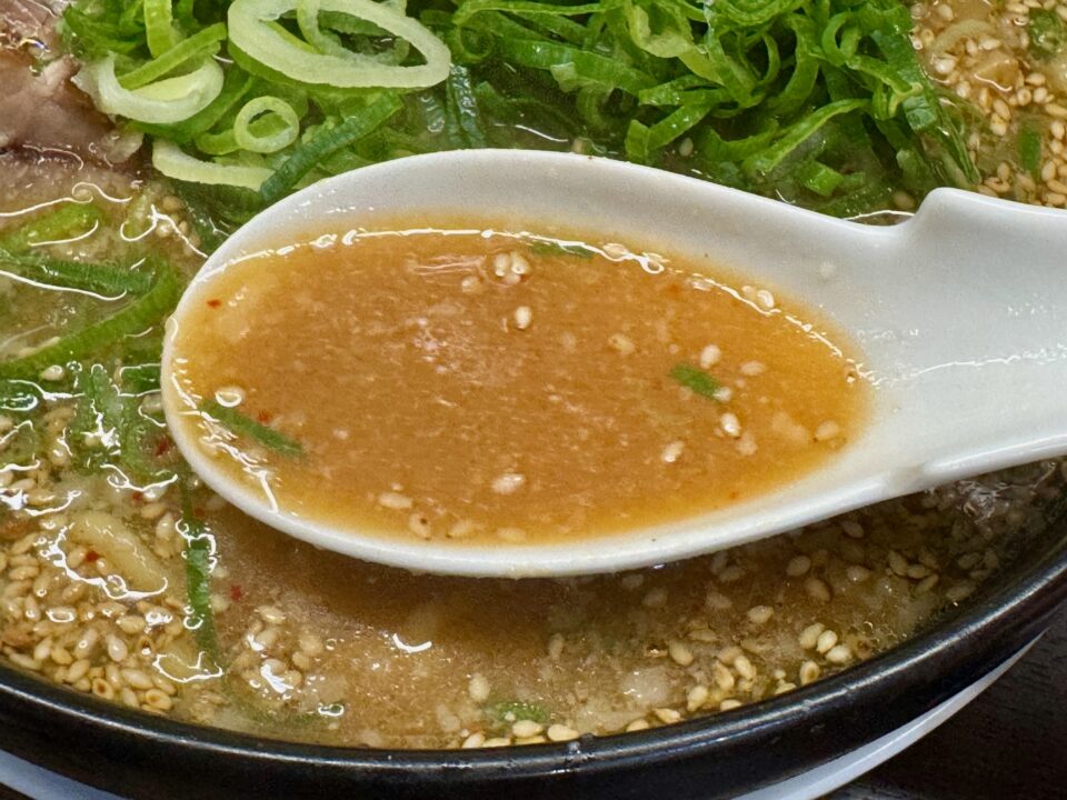 「来来亭 下郡店」味噌ラーメン・ネギの量多め