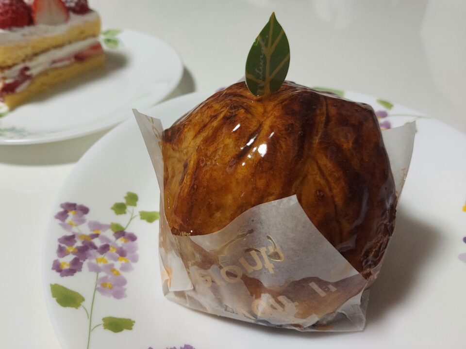 「旬菓工房 カシウ」りんごのパイ
