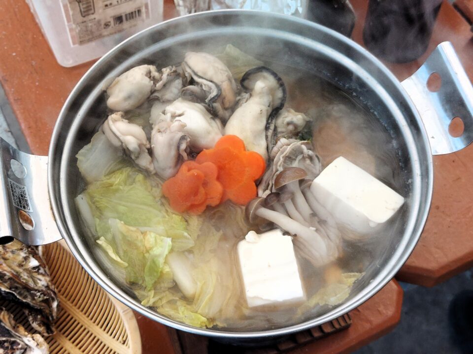 「守江湾 牡蠣の家」牡蠣鍋