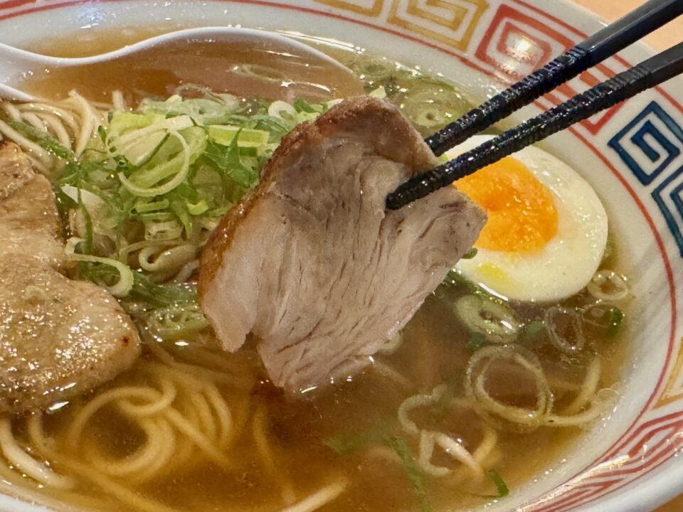 「手のべ冷麺専門店 六盛 大分店」中華そば