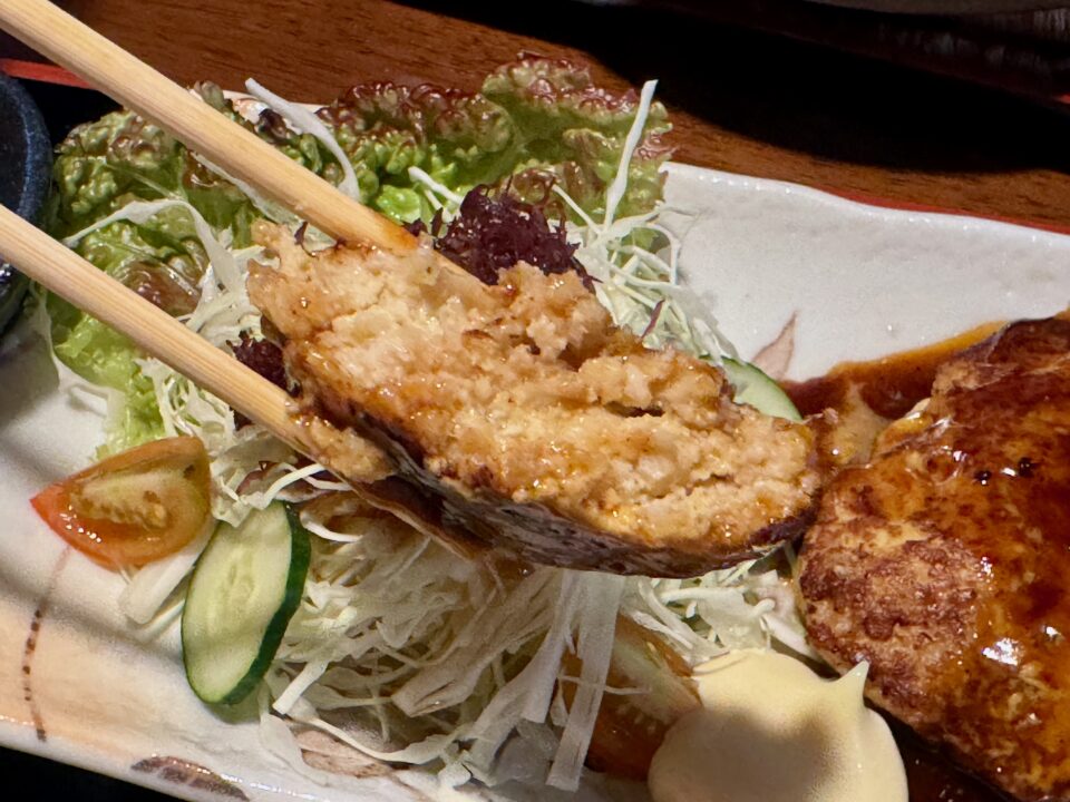 「ごちそう雲隠れ」冠地どりハンバーグ膳