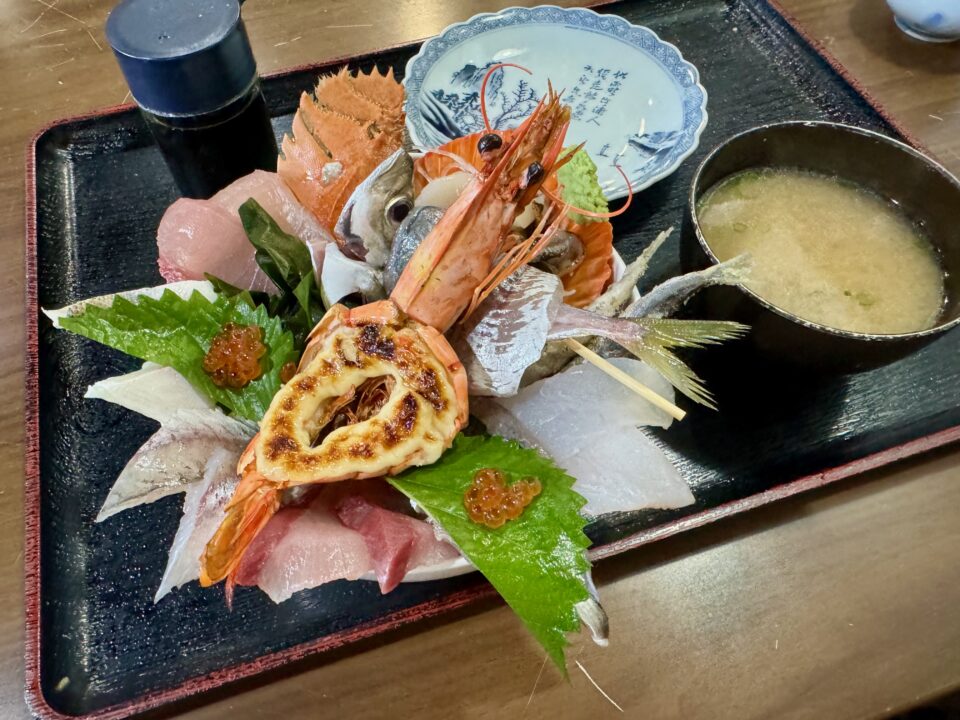 「塩湯」海鮮丼