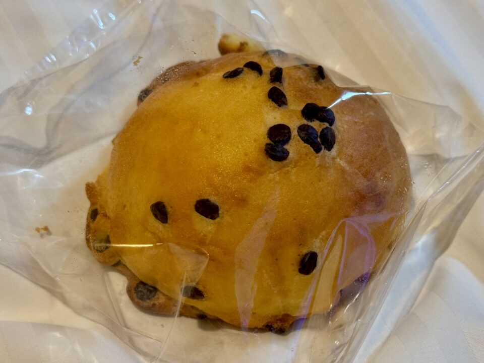 「Bakery emon（ベーカリーえーもん）」チョコチップシャポー