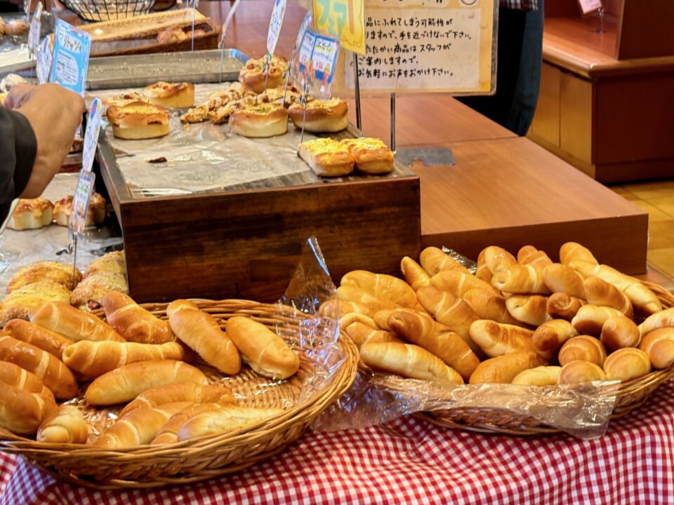 「スペイン石窯工房 パン メゾン 松前店」塩パン