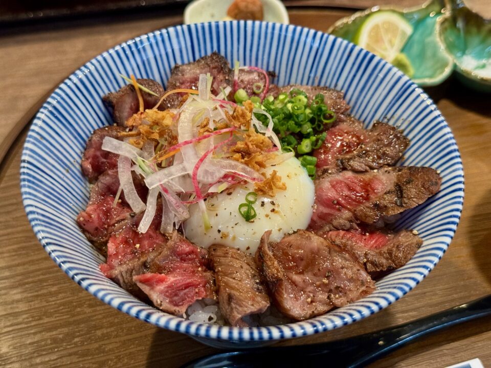 「和洋厨房 晴れの陽」おおいた和牛あぶりステーキ丼