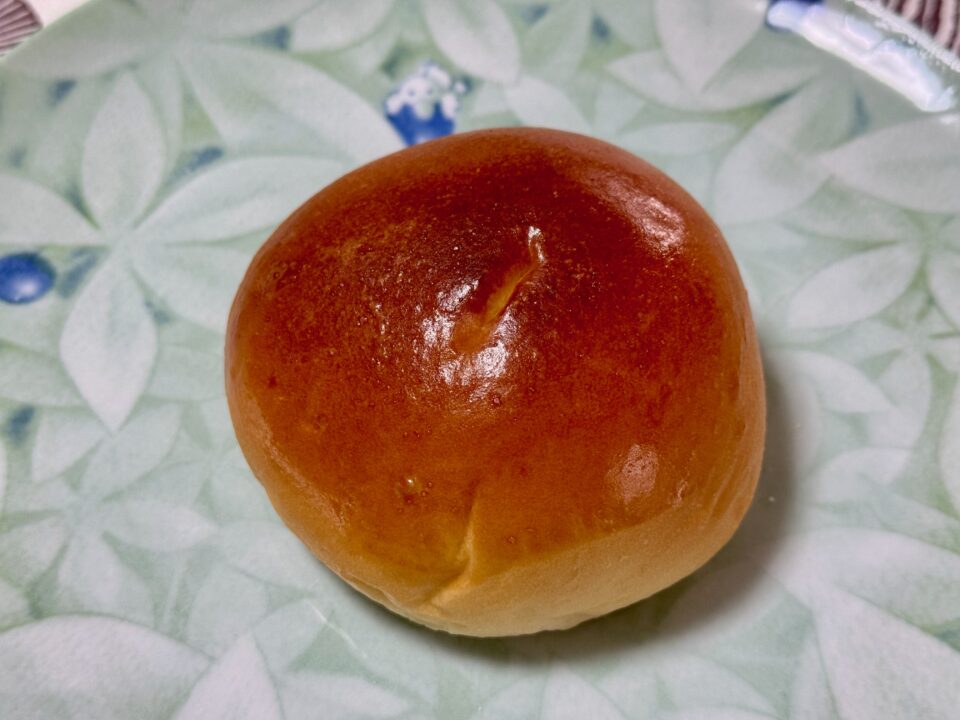 「BAKERY alfine（アルフィーネ）」つぶあんパン