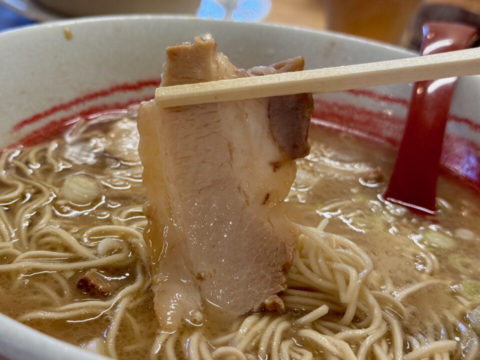 「翔天食堂」ラーメン・Aセット（半チャーハン）