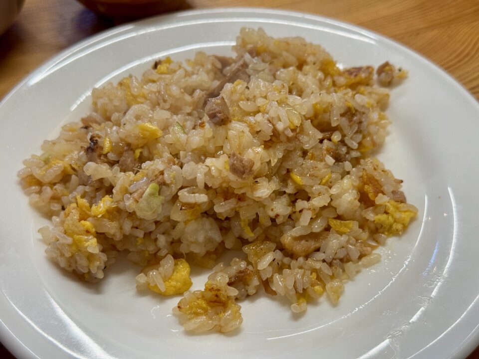 「翔天食堂」ラーメン・Aセット（半チャーハン）