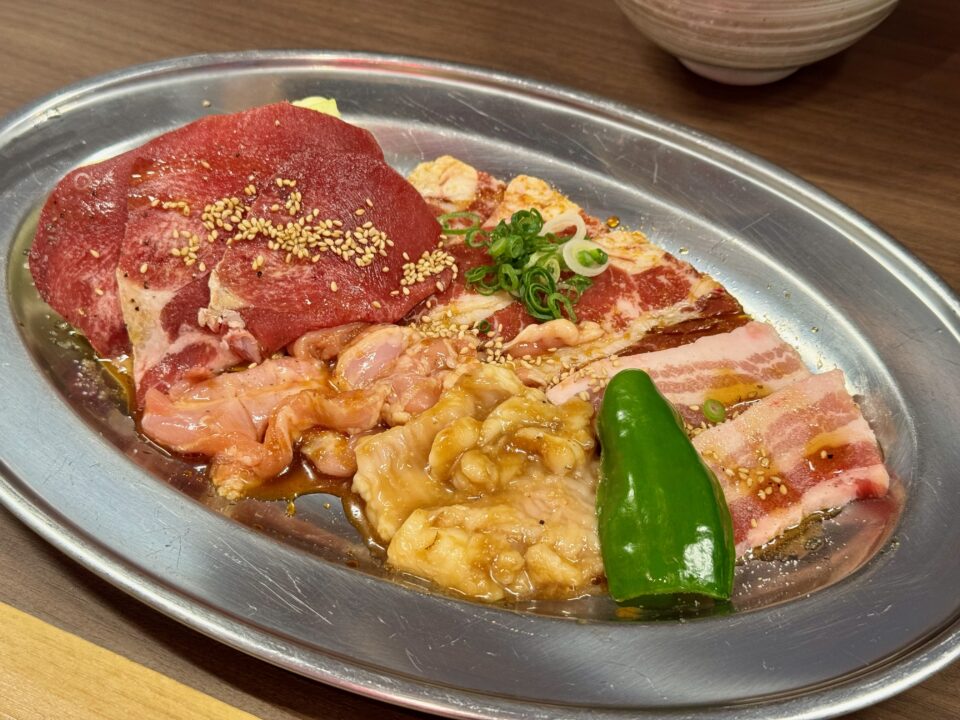 「焼肉セブン」おまかせ焼肉定食