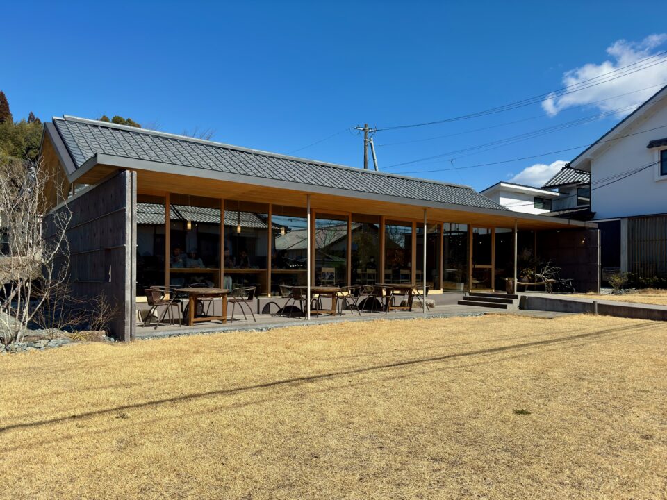 「鷹来屋ガーデンささら（Takakiya Garden SASARA）」外観