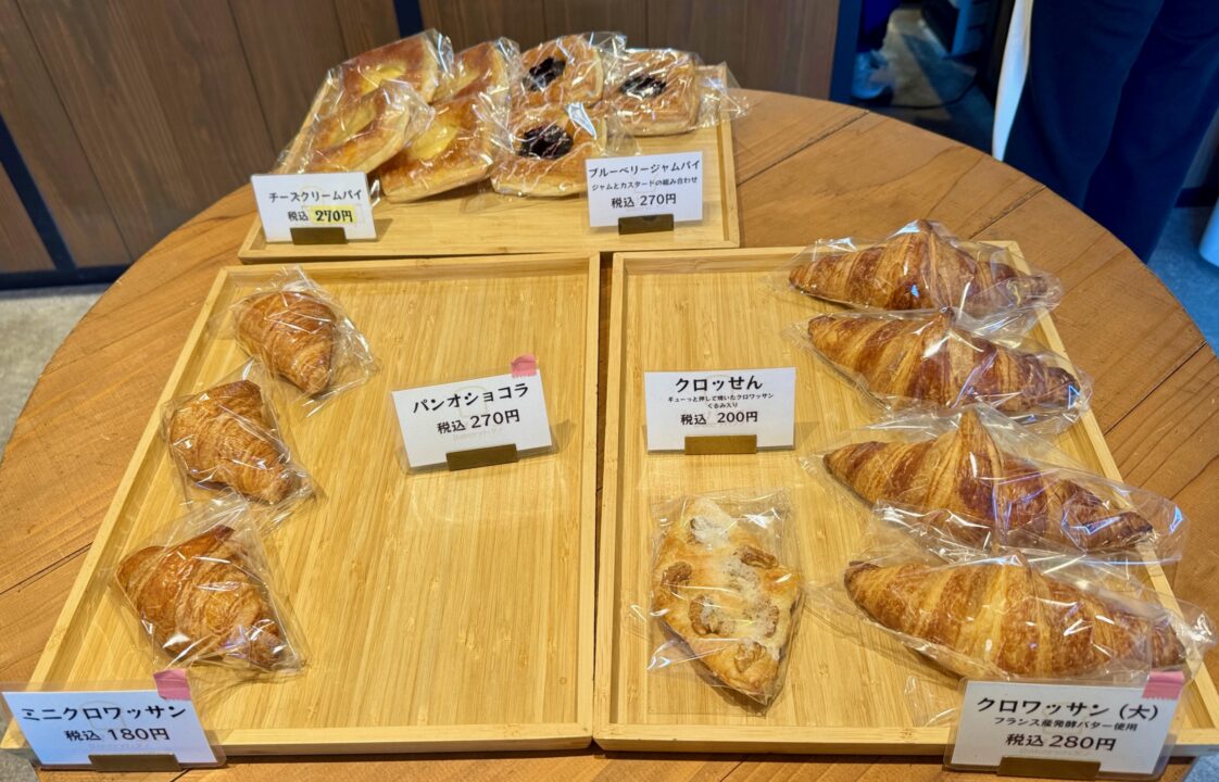 「カンパーニャBakeryハダノ」店内商品