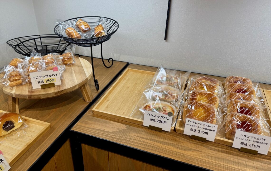 「カンパーニャBakeryハダノ」店内商品