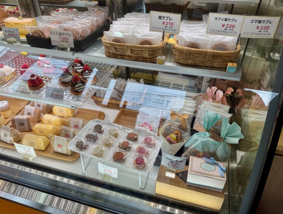 「お菓子のアトリエ シュクル」メニュー