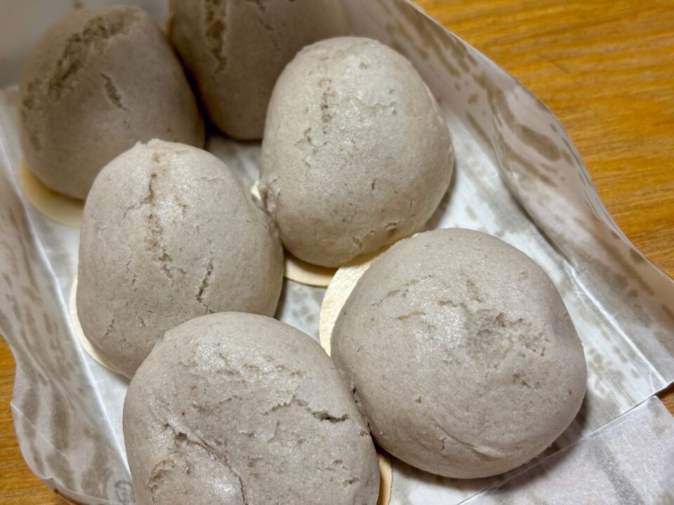 「八景店」そばまんじゅう