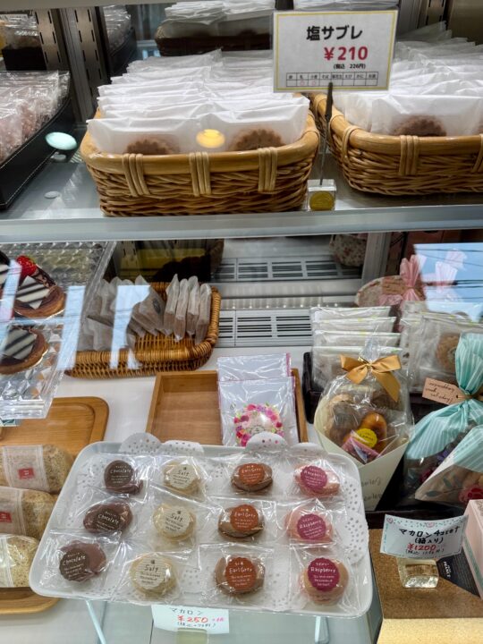 「お菓子のアトリエ シュクル」メニュー