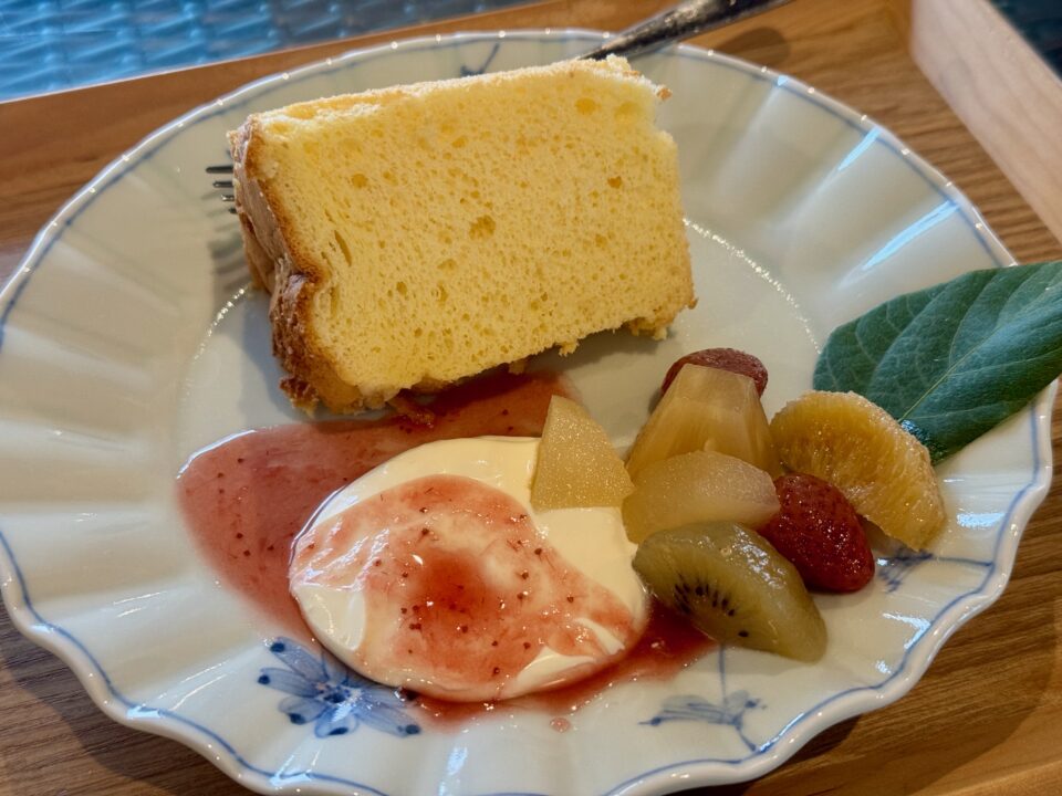 「THE FOUR SEASONS CAFE SiKi」シフォンケーキ