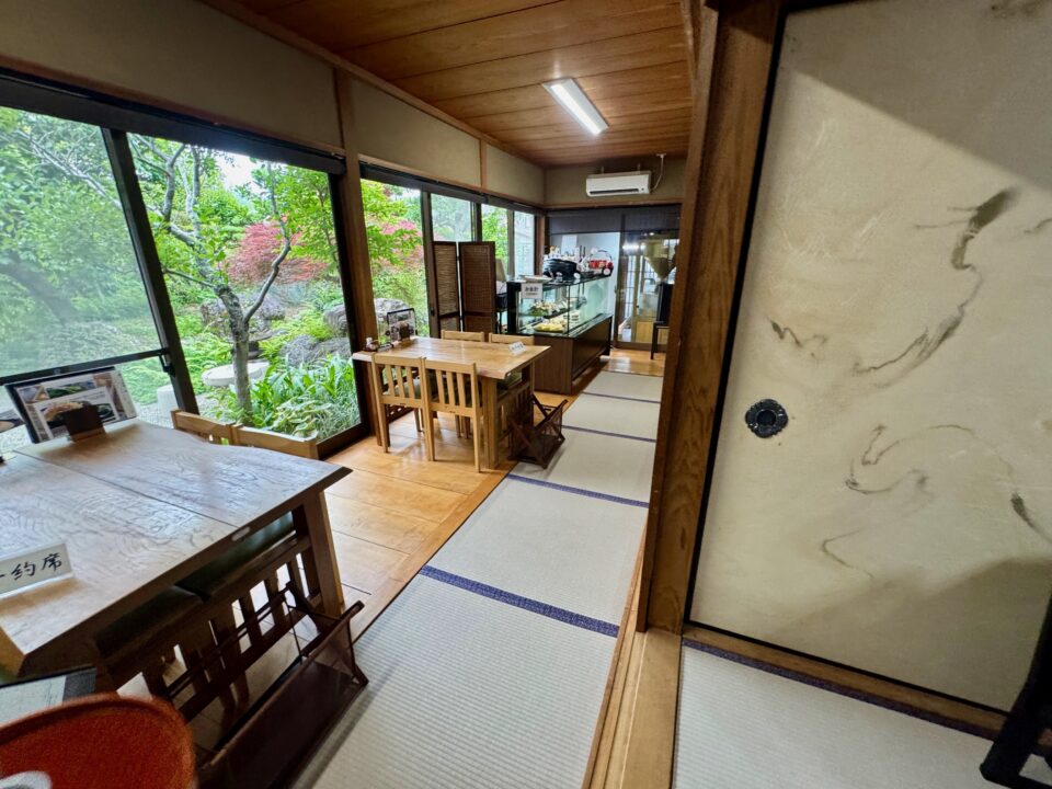 「天地庵」店内