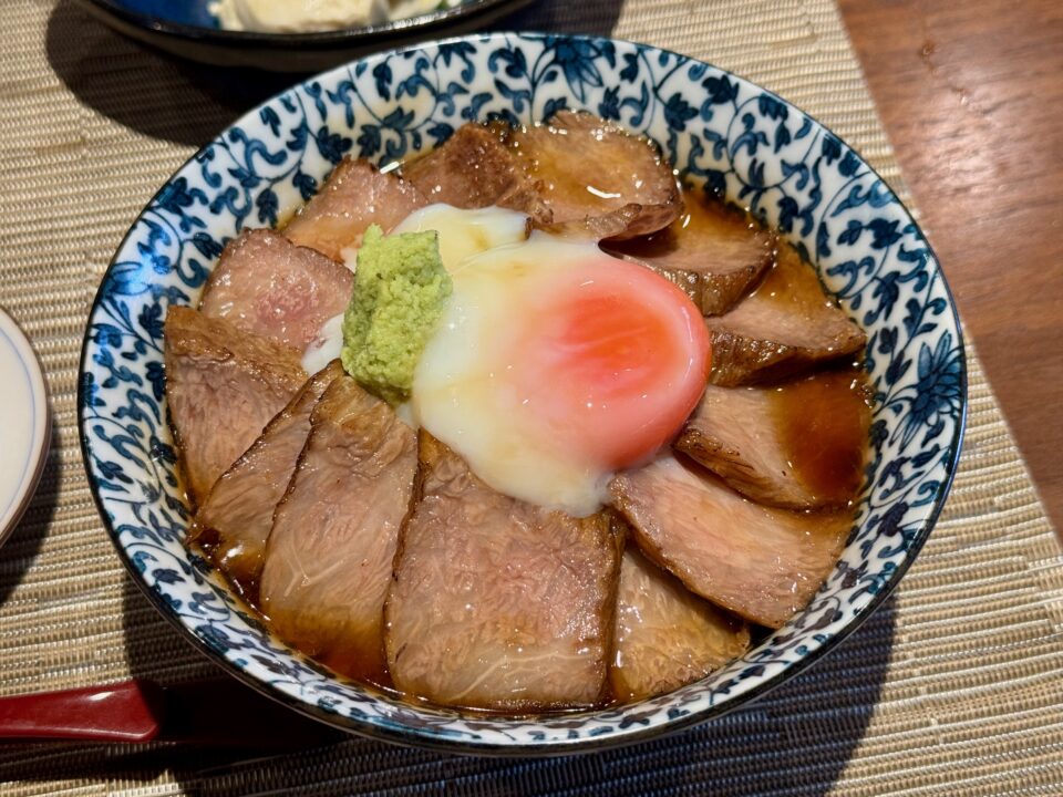 「由布院 その田」黒毛和牛のどんぶり