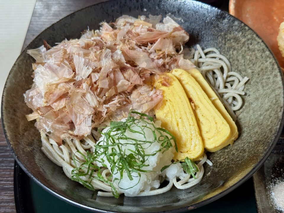 「天地庵」本枯節香るかき揚げぶっかけおろし蕎麦