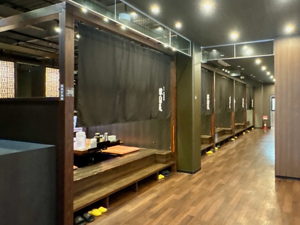 「韓国苑 わさだ店」店内
