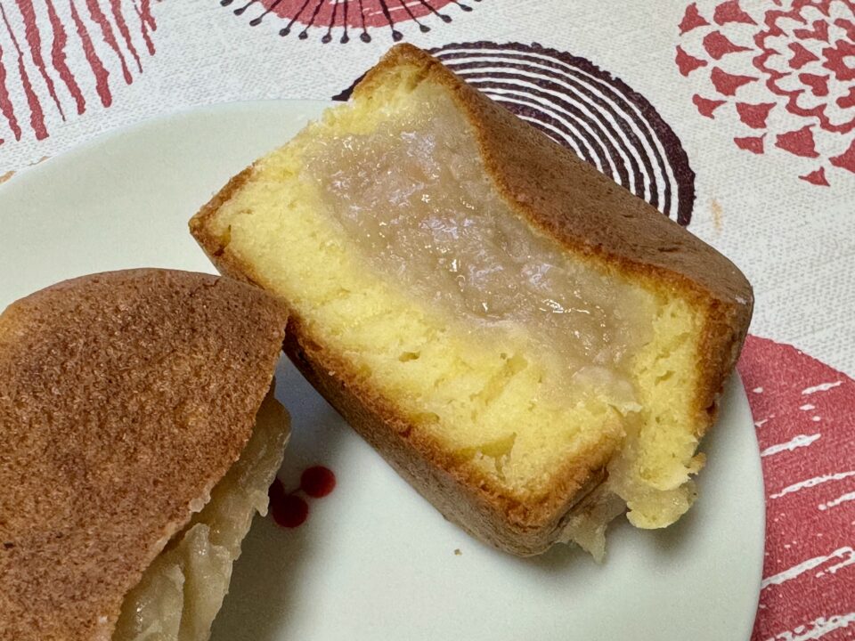 「回転焼き ふくちゃん」回転焼き(しろあん)