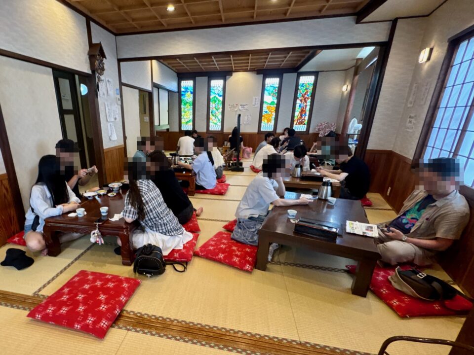 「いまきん食堂」店内