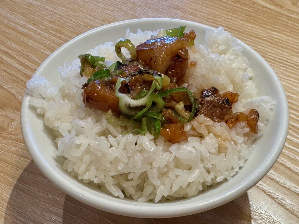 「大分ラーメン 銀とら」Aセット(炙り肉汁丼セット)