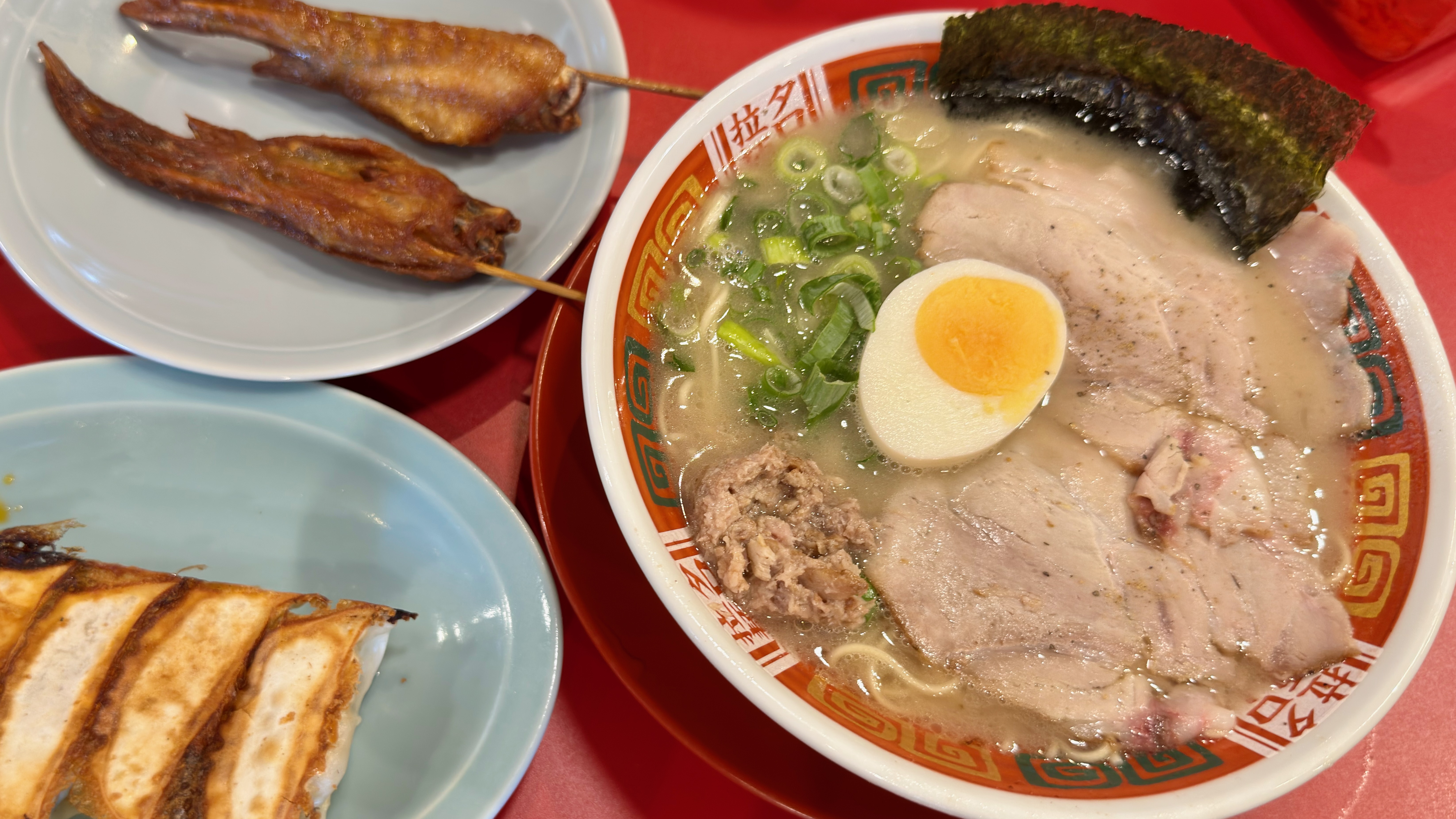 懐かしの味 豚骨伝説タロー（大分市田尻）