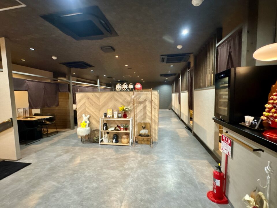 「別府焼肉 きんぼし」店内