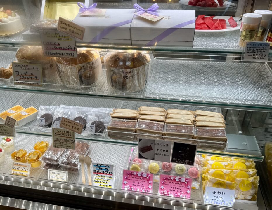 「はちみつ菓子工房くにみ」ケーキ