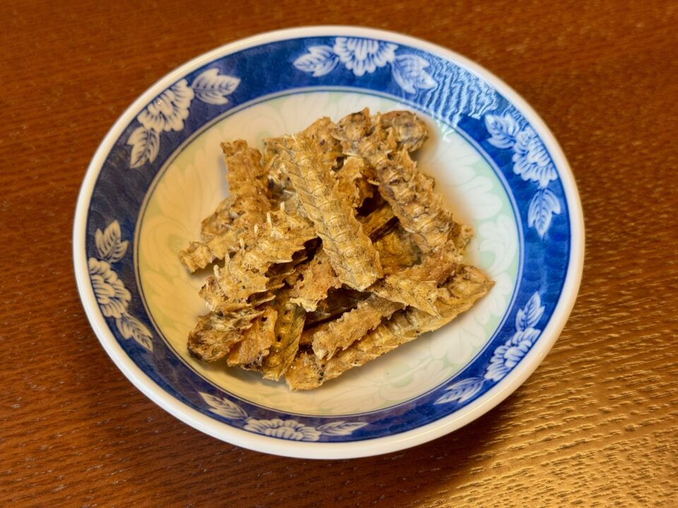 「鰻 松はし」骨せんべい