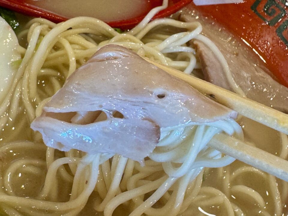 「懐かしの味 豚骨伝説タロー」特製ラーメン