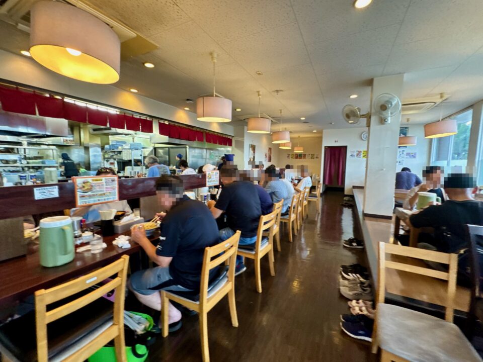 「井手ちゃんぽん わさだ店」店内