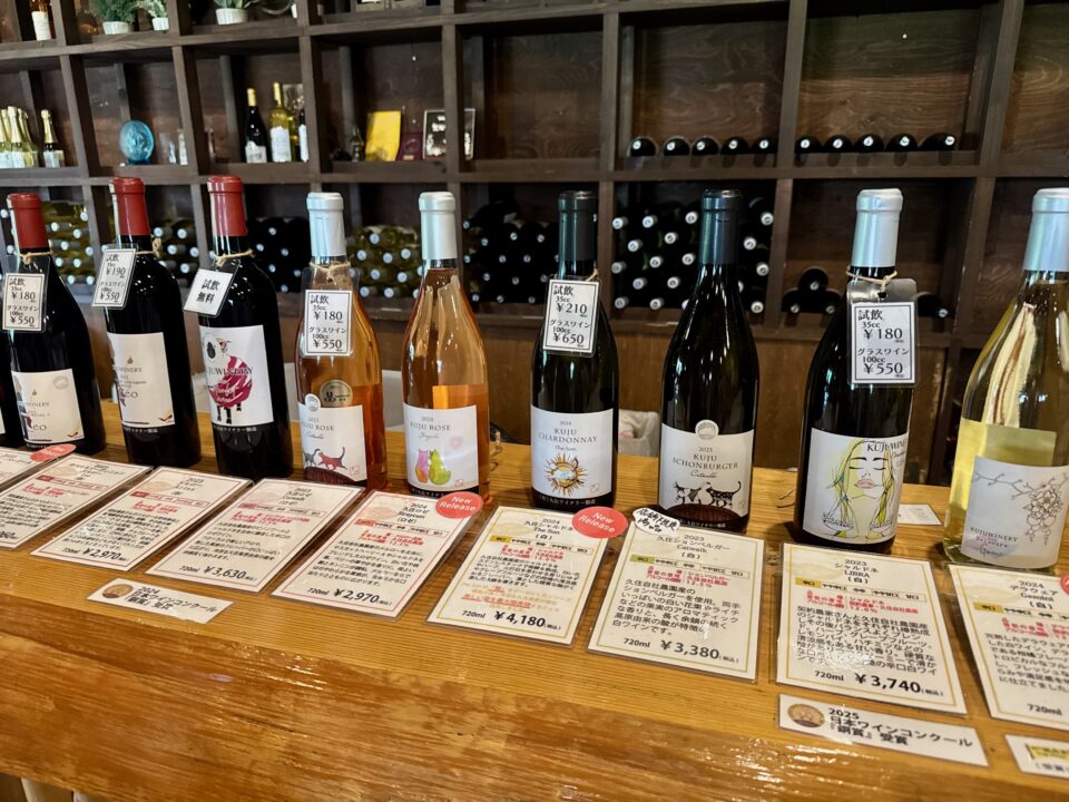 「久住ワイナリー」試飲コーナー