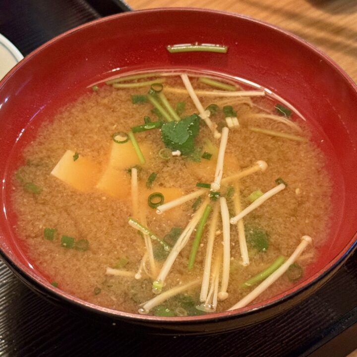「食堂 南天」かにコロッケ定食