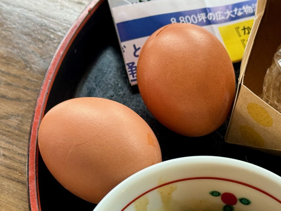 「岡本屋売店」地獄蒸し塩たまご