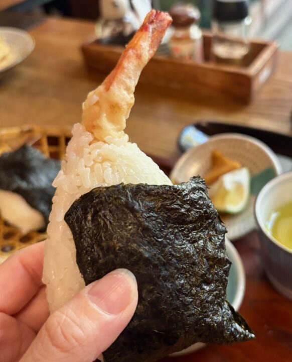 「甘味茶屋」天むすび