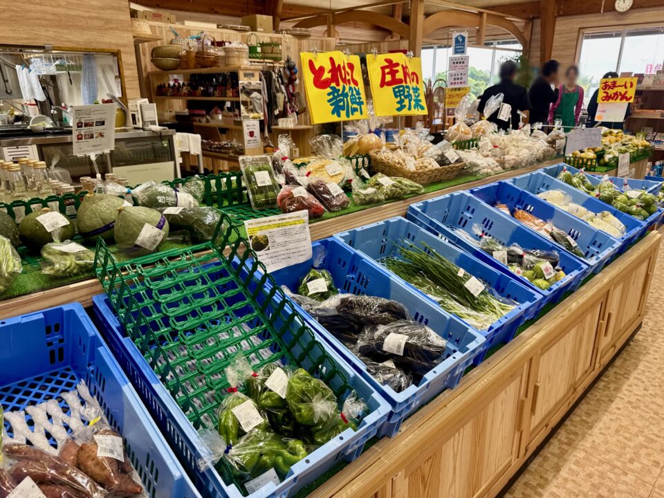 「かぐらちゃや」店内