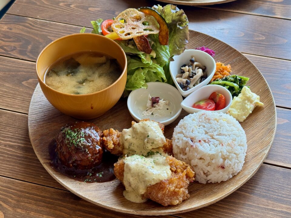 「Cafe & zakka yumekaze」選べるミックスプレート