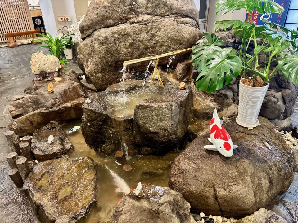 「割烹 誉寿司」店内