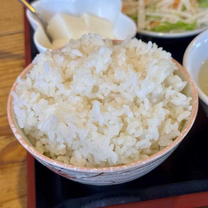 「中国料理 王さん」油淋鶏定食