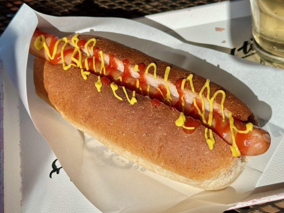 「サンダーバード イナドウバンカー」ホットドック