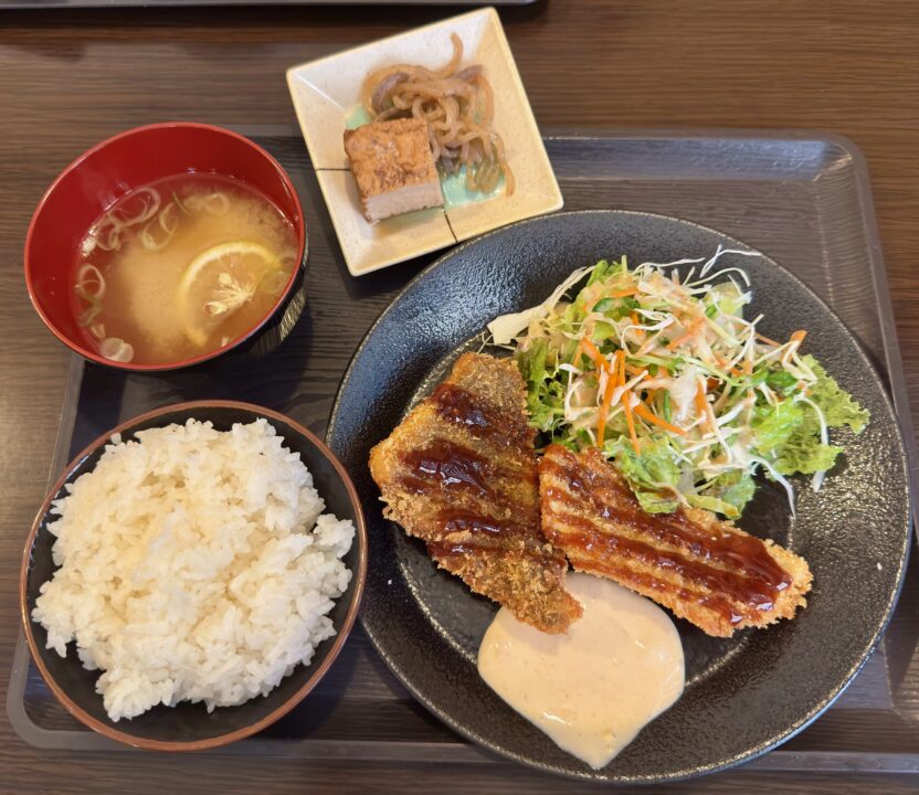 「和食ダイニング 海龍」魚フライ