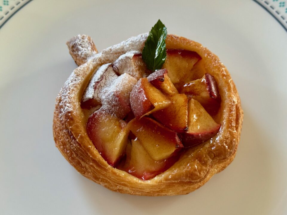 「Pan VIRGO(パン ヴィルゴ)」りんごのデニッシュ