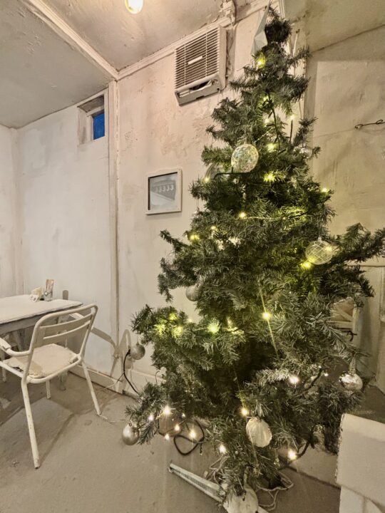 「3’s Cafe（サンズカフェ）」店内