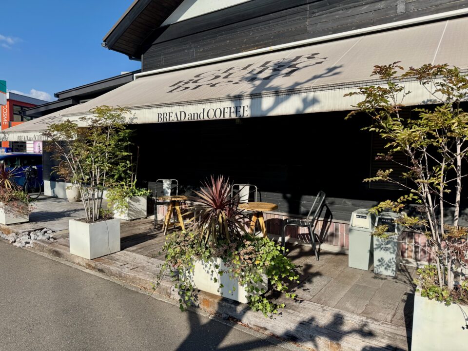 「シェルブール」テラス席