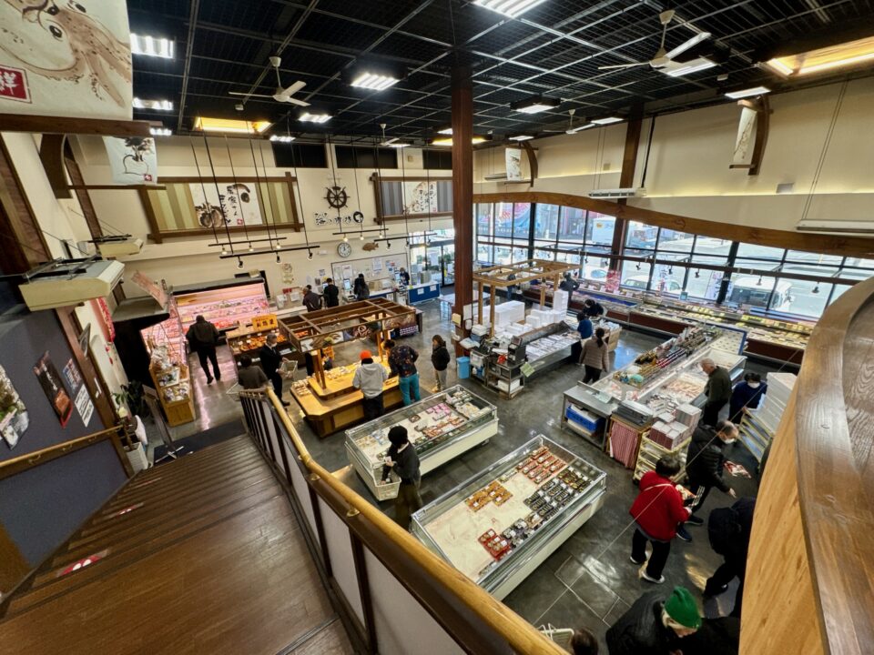 「鮮度壱番」店内