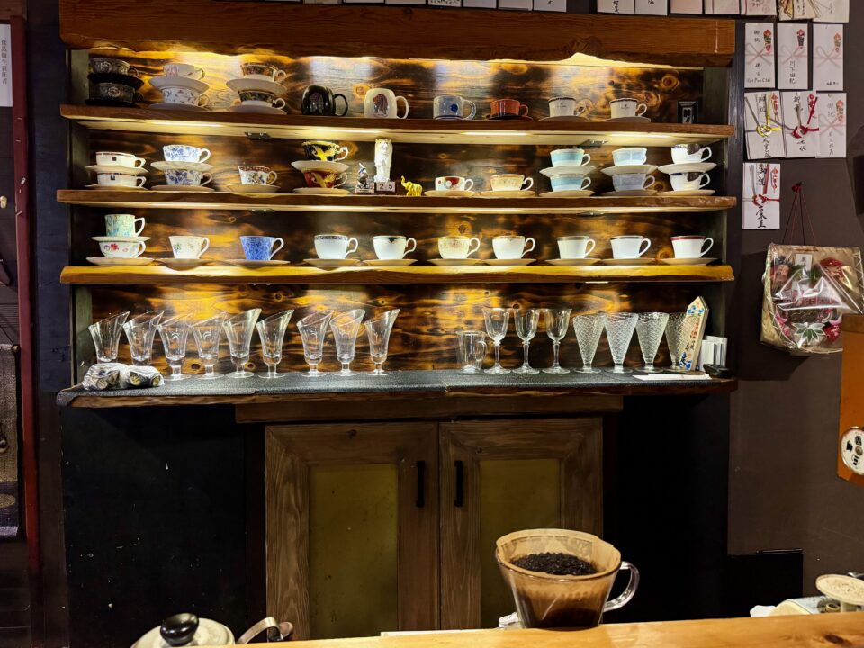 「喫茶 ウォーターバレー」店内