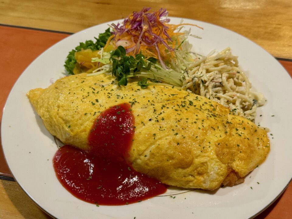 「喫茶 ウォーターバレー」昔ながらのオムライス