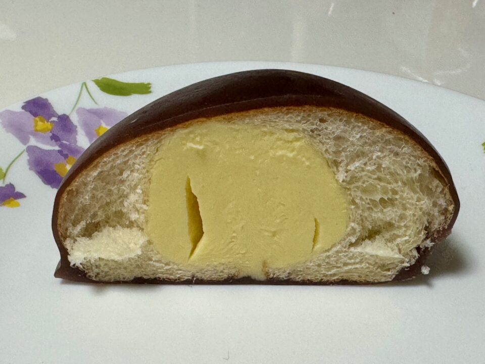 「シェルブール」サーフィン(カスタードクリーム)